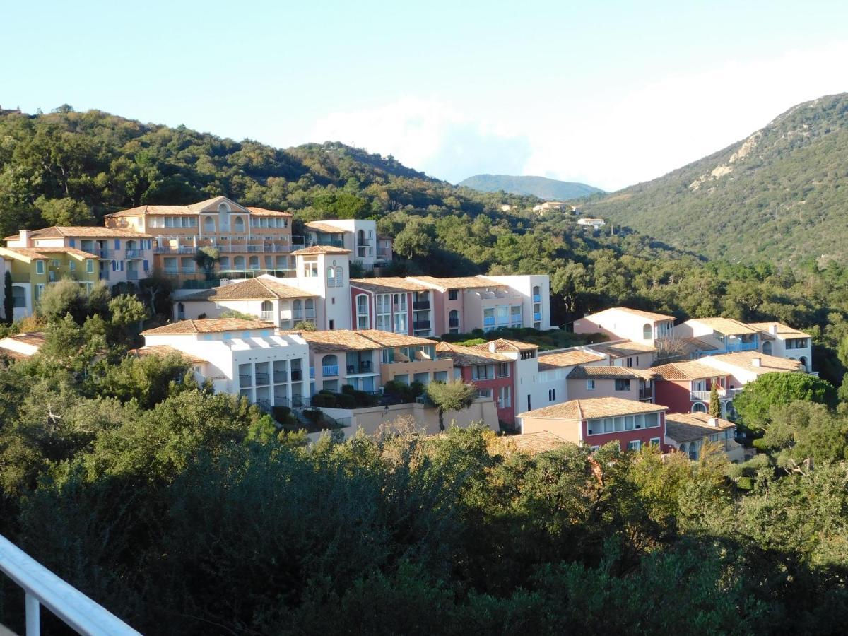 Les Restanques - Grimaud Apartman Kültér fotó