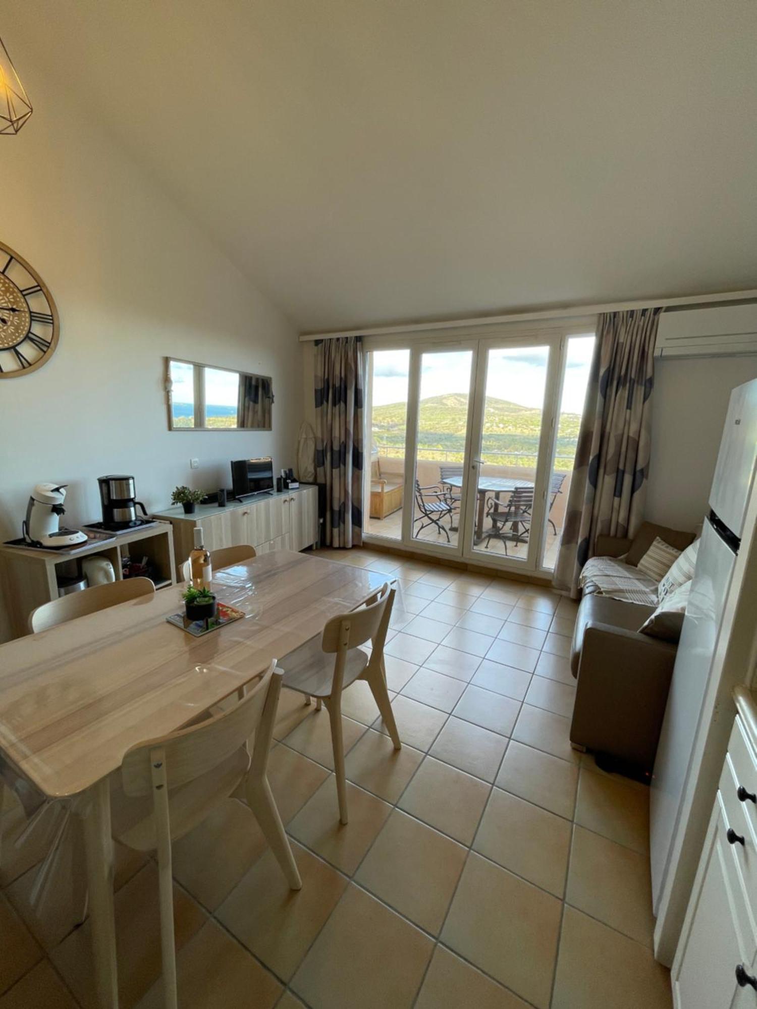 Les Restanques - Grimaud Apartman Kültér fotó
